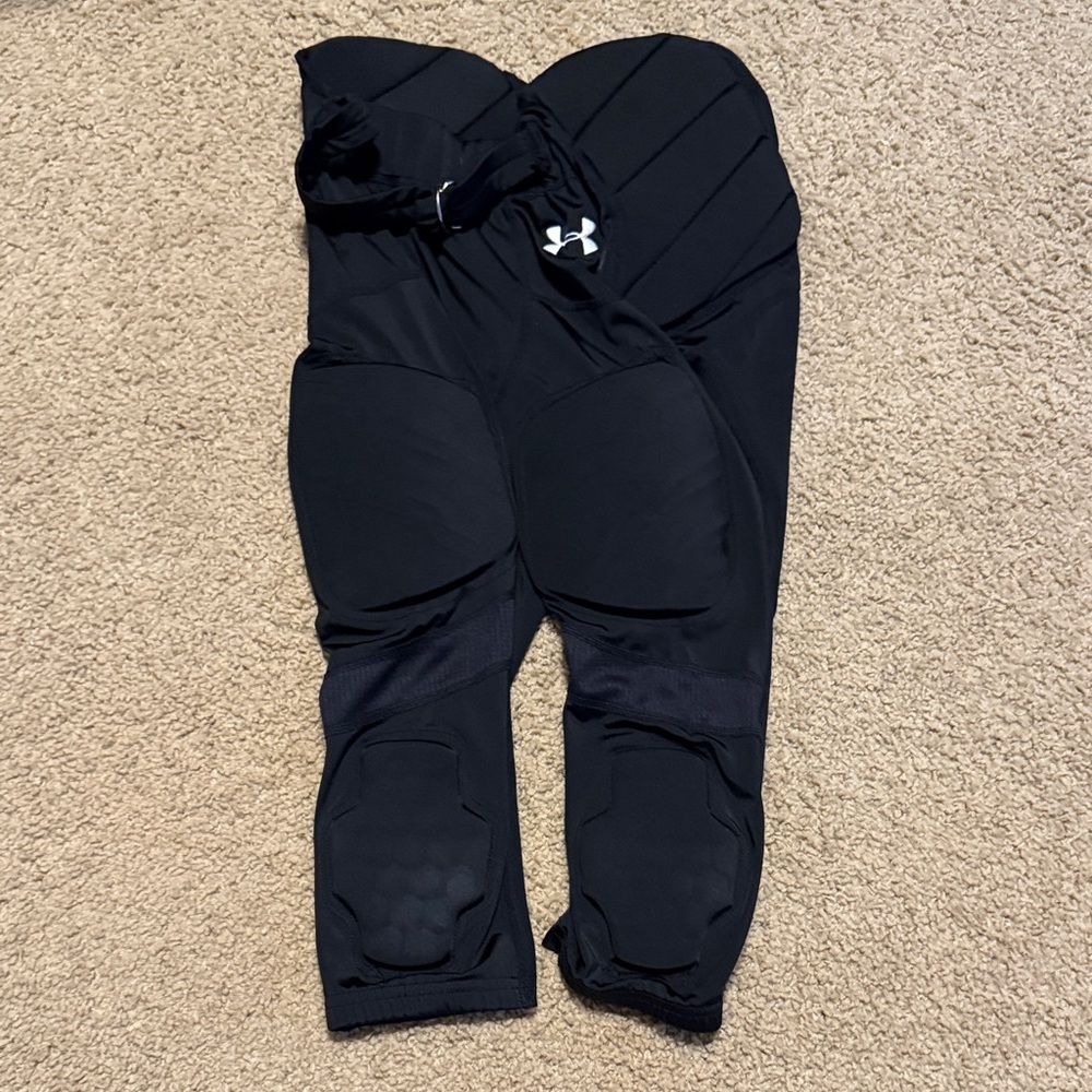 Under Armour Black Football Pants